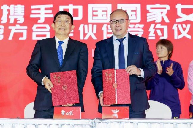 日版《无法抗拒的他》首曝预告2024-11-05 《甜蜜家园3》曝片段 宋江、李到晛“暧昧”拉扯2024-07-19 《甜蜜家园3》曝预告及海报 魔王李到晛挑衅宋江2024-07-04 《甜蜜家园3》正式预告 宋江半怪之躯对打李到晛!