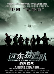 尽管主演 斯嘉丽现身“美国队长”片场 表情怪异身材走样 2013-04-25 近日，“黑寡妇”斯嘉丽·约翰逊现身《美国队长2：寒冬战士》片场，曾为《复仇者联盟》拼命减肥十几磅的她效果不幸反弹，腰腿间的小肉肉又冒了出来，不知还能不能塞进那身耍酷专用的紧身皮衣。